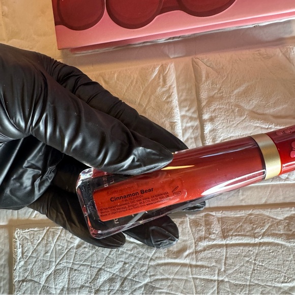 New Too Faced Cinnamon Bear Limited Edition Eye, Cheek & Lip Makeup Collection - Picture 11 of 16